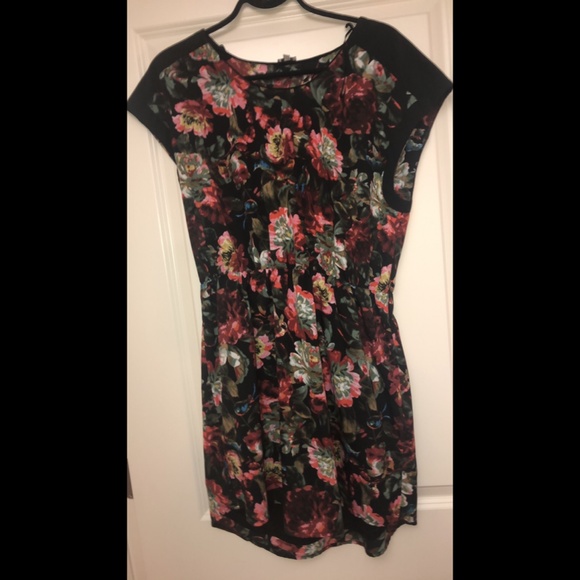 Water Colour Floral Printed Dress - Picture 3 of 3